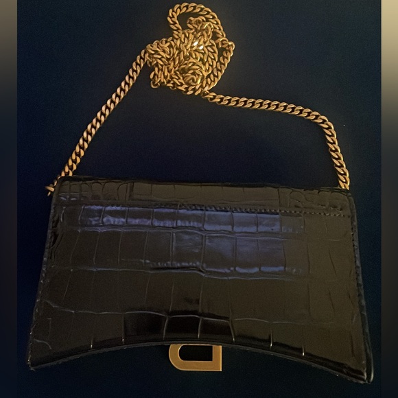 AUTHENTIC BALENCIAGA hourglass wallet on gold chain crocodile embossed in 🖤 - Picture 2 of 3